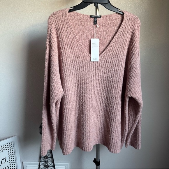 NWT EILEEN FISHER Organic Cotton V-Neck Sweater Color Powder Sz L - Picture 4 of 8